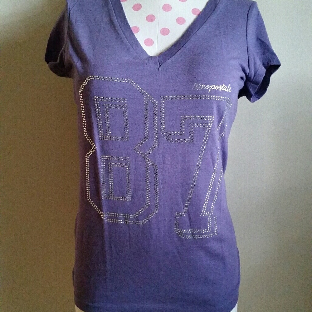 Aeropostale Tee Size M